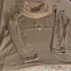 Adorable Blush Sweatshirt with Fuzzy Collar